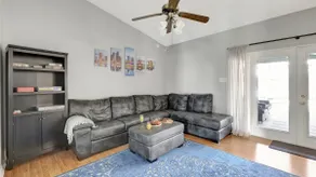 Stunning Heated Pool House for 10 in Brandon, FL - Image 3