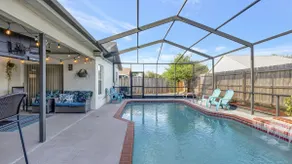 Stunning Heated Pool House for 10 in Brandon, FL - Image 2