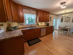 Harriet House in Potsdam NY - Image 4