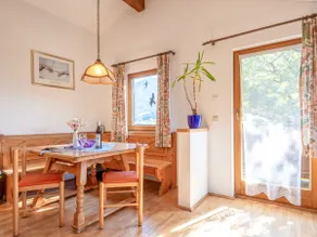 Apartment, 240 m from the ski lifts and the center - Image 5