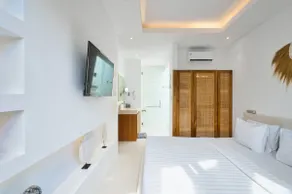 Sylish Canggu 1BR Refined | Sunkissed Pool - Image 5
