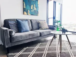 KOZYGURU DOCKLANDS LUXURY WATER VIEW APT 1 BED VDO915 - Image 4