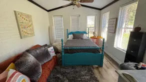 Lions Den, Sleep Like a King! - Image 3