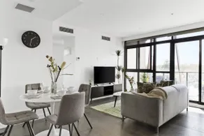 Modern Elegance Caulfield North - Image 4