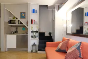 Renoir Small Loft on Giulia Street - Image 3