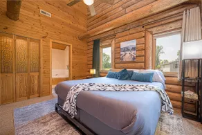 Apple Cub Cabin: Hot Tub, Game Room & King Beds & - Image 5