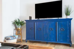The Rustic Roost - Your Lakeside Escape! - Image 3