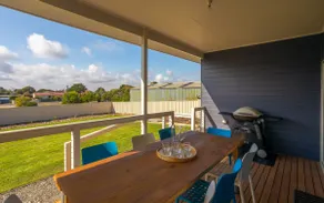 Bryant Blue 10 Bryant Crescent Goolwa Beach-No Linen Included - Image 3