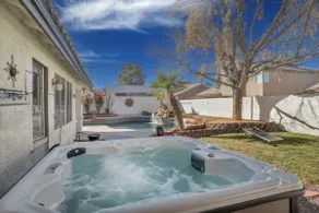 Heated Pool w/ Hot Tub & Game Room Near Strip - Image 5