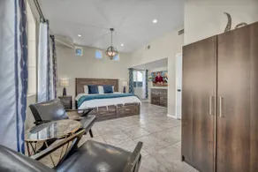 Heated Pool w/ Hot Tub & Game Room Near Strip - Image 3