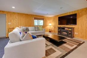 Cozy Arkdale Wood Cabin Near Petenwell Lake! - Image 3