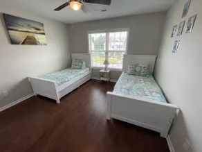 Goodman's Castaway Retreat - Image 4
