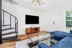 Entire Auburn Condo walking distance to downtown and Toomer’s Corner ! - Image 4