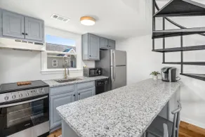 Entire Auburn Condo walking distance to downtown and Toomer’s Corner ! - Image 2