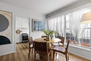 Modern Comfort | Heart of Camberwell - Image 2