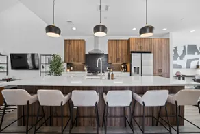 Group Travel Townhome <|> Sparkling Container Pool - Image 5