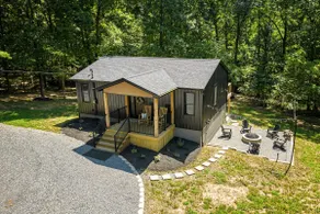 Modern Cabin · Hot Tub & Shawnee Forest Access - Image 5