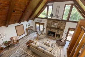 Country Chateau w/ Hot Tub Near Wine Trail - Image 2