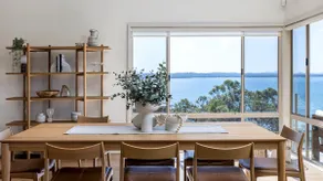 High View Holiday House - Striking duplex with Hea - Image 4