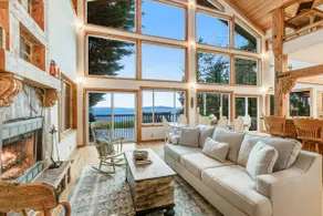 Lovely, open home with water views, scenic deck, & 2 fireplaces - near Seattle - Image 2