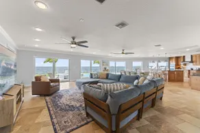 Riverfront-Heated Pool/Spa-Game Room-Bikes - Image 3