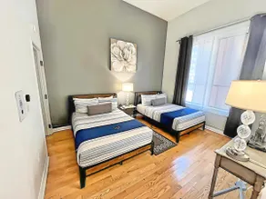 Downtown Quiet Loft - 2BDRM w Parking WiFi 203 - Image 4