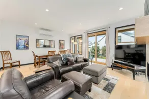 Modern 3BR Lakeview - Pool - Dock - Fireplace - Image 2