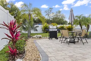 Familienorientiertes schönes Ferienhaus mit Whirlpool, Grill und Garten | Perfekt für die Arbeit von Zuhause | Haustiere erlaubt - Image 2