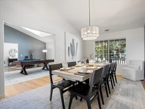 Spacious wine country getaway - Image 3