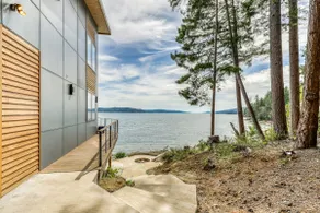 4BR Bayview Dog Friendly | Balcony | Firepit - Image 5