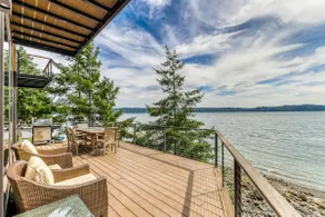 4BR Bayview Dog Friendly | Balcony | Firepit - Image 3