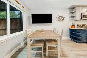 Modern 3BR Dog Friendly - Hot Tub - Patio - Image 5