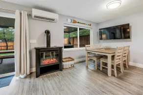 Modern 3BR Dog Friendly - Hot Tub - Patio - Image 4