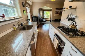 Downtown 3BR Northeast Seattle - Fireplace - Image 5