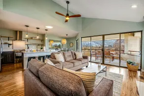 Renovated 3BR Mountainview - Pool - Hot Tub - Image 3