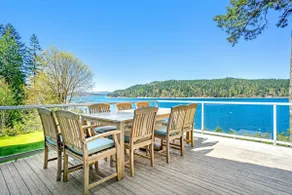 4BR Waterview Dog Friendly - Hot Tub - Deck - Image 2
