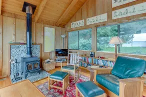 1BR water-view cabin with fireplace - Image 5