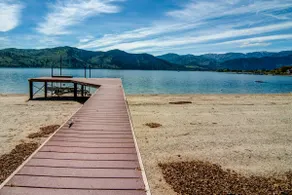 3BR Lakefront - Dock - Deck - Firepit - W&D - Image 3
