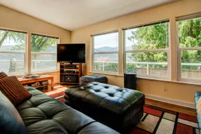 3BR Lakefront - Dock - Deck - Firepit - W&D - Image 5