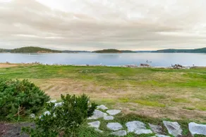 Spacious 3BR Oceanfront | Chef's Kitchen - Image 3