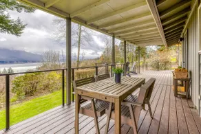 3BR river-view home with decks, fireplace & W/D - Image 2