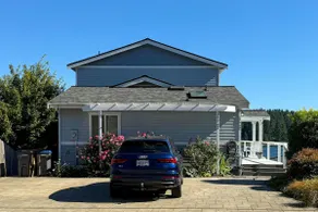 Centrally located 2BR Oceanview | Fireplace - Image 2
