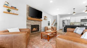 Next to SDC! Modern Lodge w/ Indoor Pool - Image 5