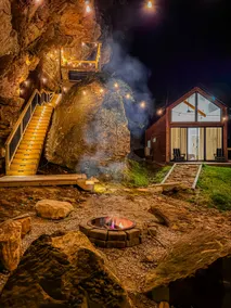Cliffside Hot Tub Cabin | Dogs | Red River Gorge - Image 3