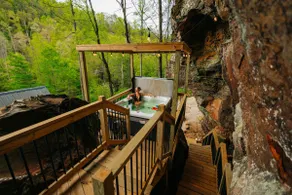Cliffside Hot Tub Cabin | Dogs | Red River Gorge - Image 5