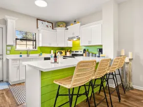 Big Fam Lodge | Near Casinos & Golf | Sleeps 24 - Image 2