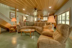 Unique Cotter Getaway w/ Deck & Outdoor Dining! - Image 4