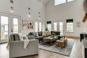 Surf Shack on the Caddo: Sleeps 16 + Insta-Worthy! - Image 4