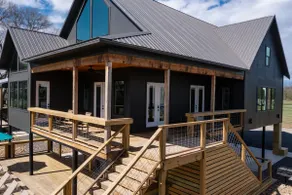 Surf Shack on the Caddo: Sleeps 16 + Insta-Worthy! - Image 3