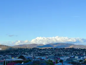 Fonton Blue Holiday Home close to City and Airport - Image 3